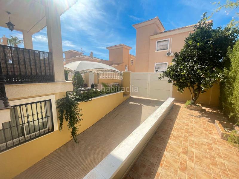 Foto 32c6a2ef-6833-4ef2-b48c-c0c1e7ac4365. Chalet mit heizung parking pool in Los Balcones y los Altos Orihuela