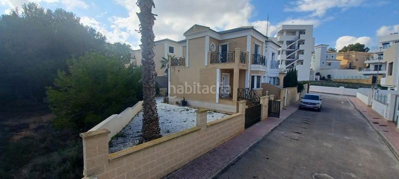 Foto 3ccae0bd-dfb9-4c64-9a73-85260ba53379. Chalet en Villamartín-Las Filipinas Orihuela