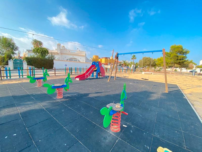 Foto 128df0ab-09f7-4016-bec2-a4811d19c032. Xalet amb calefacció aparcament piscina a La Florida Orihuela