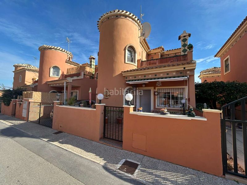 Foto 4f23e121-4979-4800-a5a3-748a56cfa9c3. Xalet a Playa Flamenca Orihuela