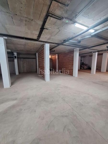 Foto 58683a16-c269-417f-a3f9-2b8308ebeaeb. Parking coche en La Zenia Orihuela