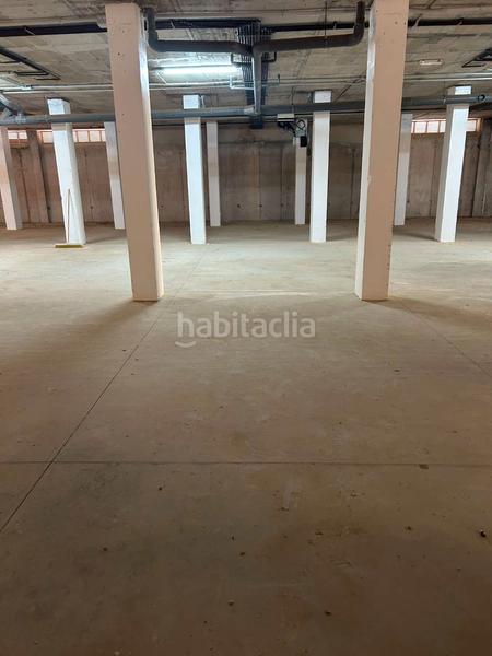 Foto a6de5155-bfa9-45f7-ae72-049bb166fbf7. Parking coche en La Zenia Orihuela