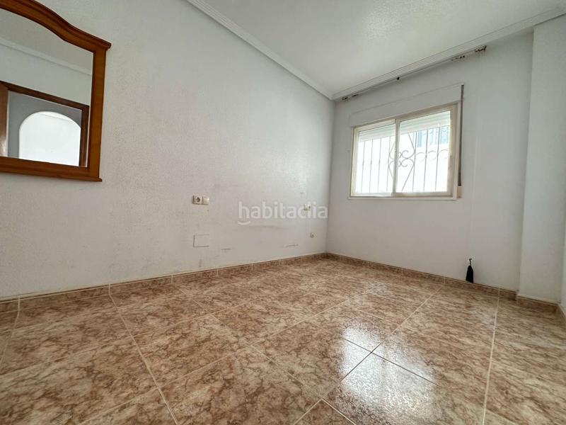 Foto 3a082178-5ea7-4227-885e-249af964c068. Apartamento en Los Balcones y los Altos Orihuela