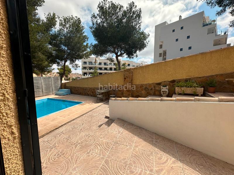 Foto 007ee5da-7a0a-4244-8e2d-49891a981b32. Chalet with pool in Villamartín-Las Filipinas Orihuela