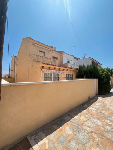 Foto adeb010f-d270-40b8-bc64-349107fa3d4c. Casa adosada en La Florida Orihuela