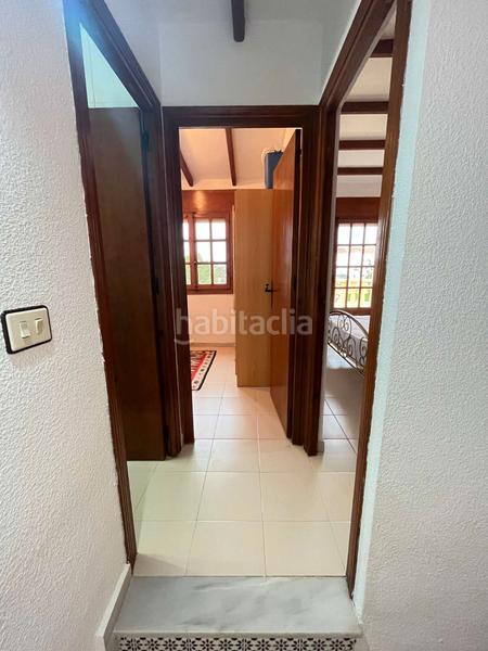 Foto 1de2c8f9-ede7-4cbe-a60c-1a81a775dab3. Maison jumelée avec piscine dans La Florida Orihuela