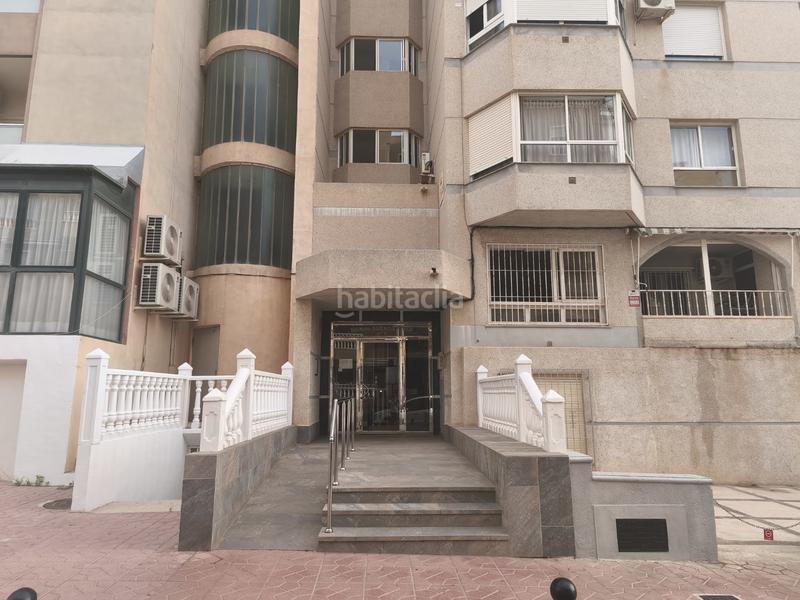Foto 7304bcfa-3ab7-4382-88b5-bb0ca9e4899e. Apartament amb piscina a Punta Prima Torrevieja