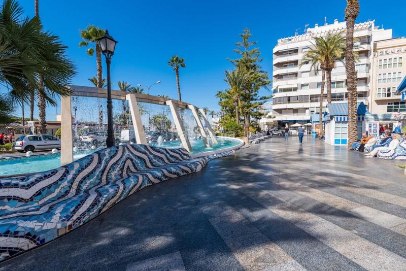 Foto 9ae19ee6-eac5-411a-a5d4-93ab16a725ba. Apartament amb piscina a Punta Prima Torrevieja