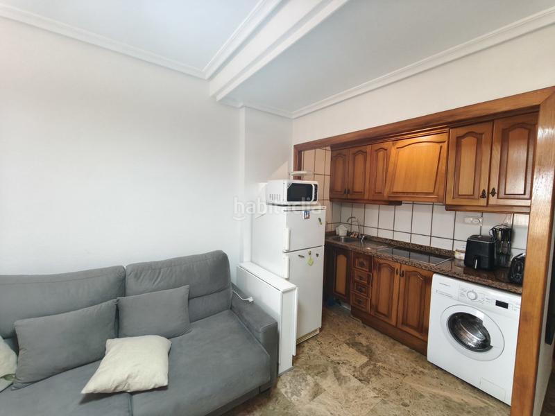Foto f9b37134-e253-4bde-9a77-5a1c3c72f281. Apartament amb piscina a Punta Prima Torrevieja