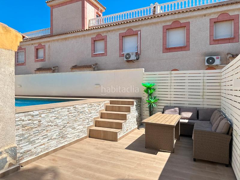 Foto 363f4eaf-845d-4f50-8265-0887679ad054. Duplex avec chauffage piscine dans Playa Flamenca Orihuela