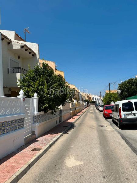 Foto 31476675-bc0e-45d3-abfb-411ac8155e50. Casa aparellada amb piscina a Los Balcones-Los Altos Torrevieja