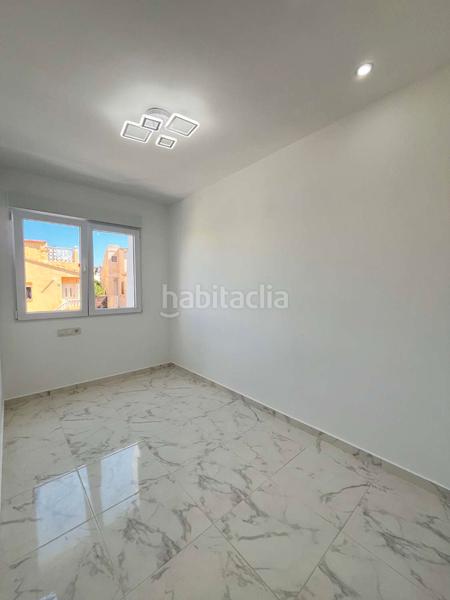Foto dd7f881a-b4a9-4571-8f29-b30811c32425. Casa aparellada amb piscina a Los Balcones-Los Altos Torrevieja