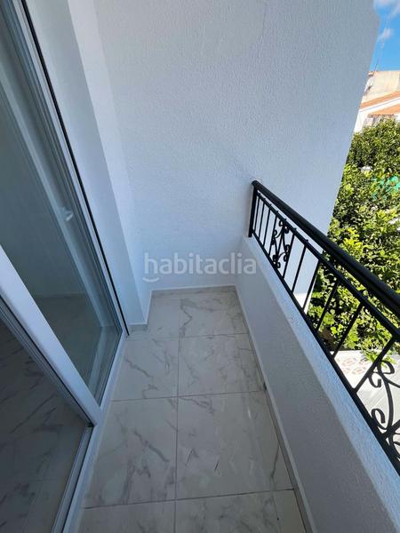 Foto e5fc6a70-3557-4c24-a97f-e8981c751192. Casa aparellada amb piscina a Los Balcones-Los Altos Torrevieja