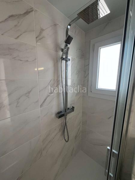 Foto f20e5bee-d023-432d-8d5b-bf62cc8a90c8. Casa aparellada amb piscina a Los Balcones-Los Altos Torrevieja