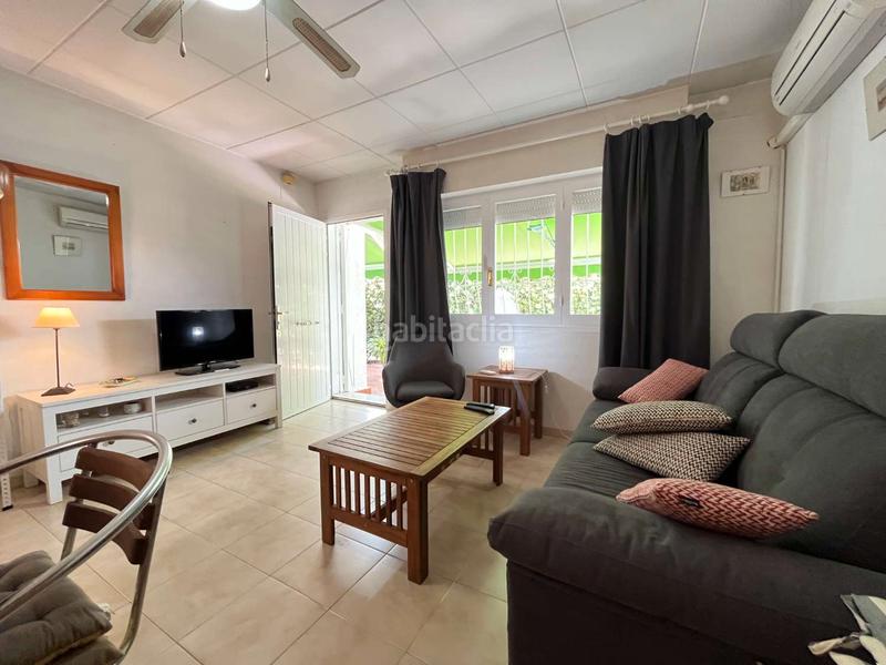 Foto af19c79b-c44f-4950-bf88-7f2c6759998f. House with heating pool in La Florida Orihuela