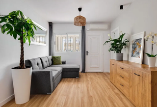 Zweistöckige Wohnung in Los Balcones y los Altos