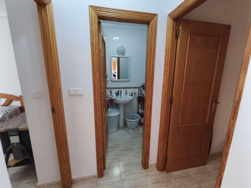 Foto 355b1e27-d2b6-4388-b56a-9b94eb6cc77a. Piccolo appartamento con riscaldamento in La Florida Orihuela