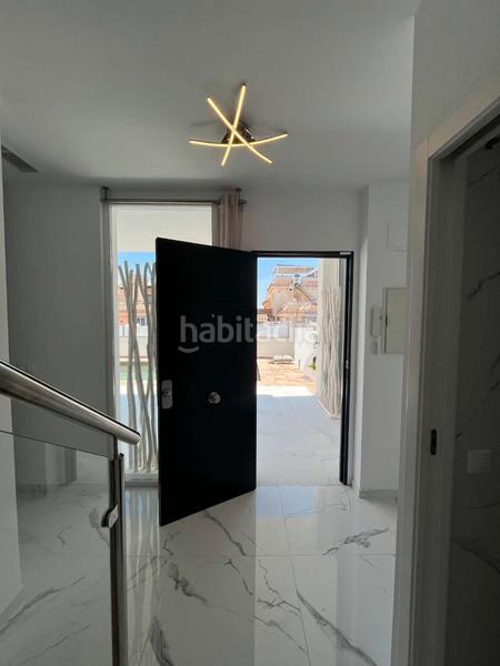 Foto 6a8b9508-0db7-49d3-b211-1f5326830b71. Chalet mit pool in Los Almendros Orihuela