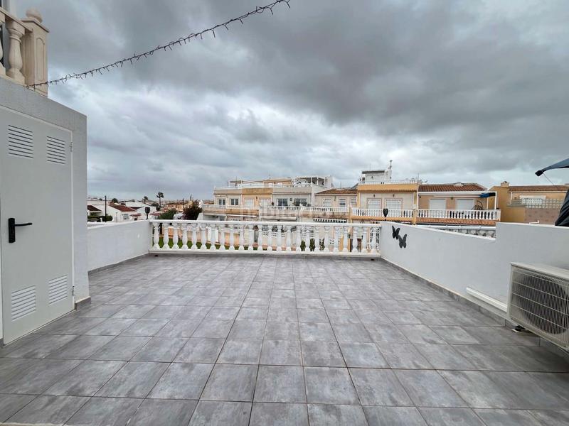 Foto 077f64cb-617e-4962-b3ac-00ca939c31f7. Casa aparellada a La Florida Orihuela