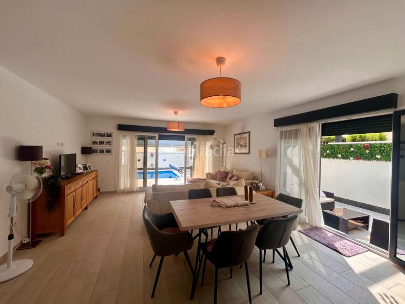 Foto 4f5a10a1-eefe-4abb-b446-023ee4ecc26a. Chalet mit heizung pool in La Florida Orihuela