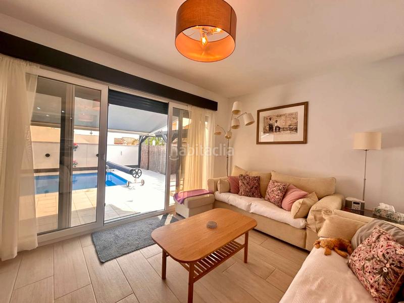 Foto 1d161f6f-423f-4688-a75a-85695dec6e97. Chalet with heating pool in La Florida Orihuela