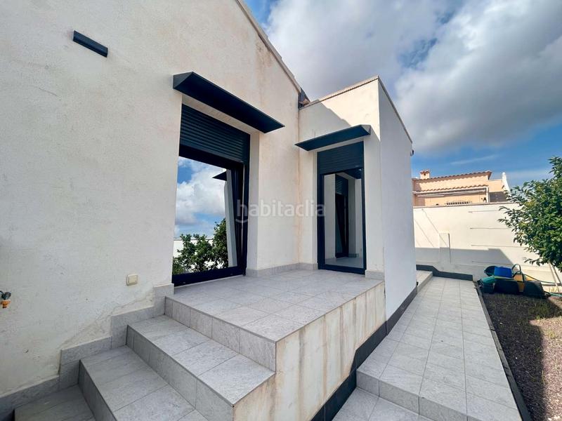 Foto ae694d5a-cee2-4dac-856b-b557c6ad6bf1. Chalet with heating pool in La Florida Orihuela