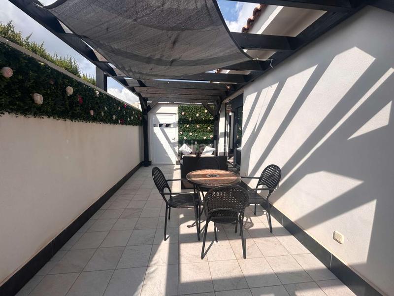 Foto 8dfb02ca-bebe-45c5-a666-941fd0047343. Chalet en La Florida Orihuela