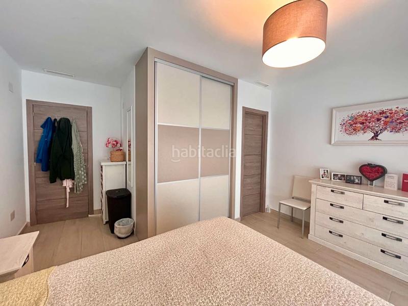 Foto 61259ac9-dfb1-47de-bd19-c6a9702d3926. Chalet con riscaldamento piscina in La Florida Orihuela