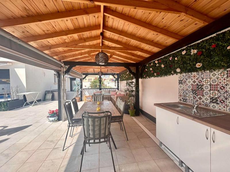 Foto da1bb9c6-71b1-4d26-b4e7-296288fe1111. Chalet con riscaldamento piscina in La Florida Orihuela