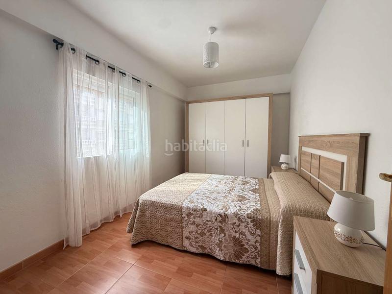 Foto 5e4de785-bbf6-4cd2-a95d-539ae1b67495. Flat with heating in Las Piscinas Naturales Torrevieja