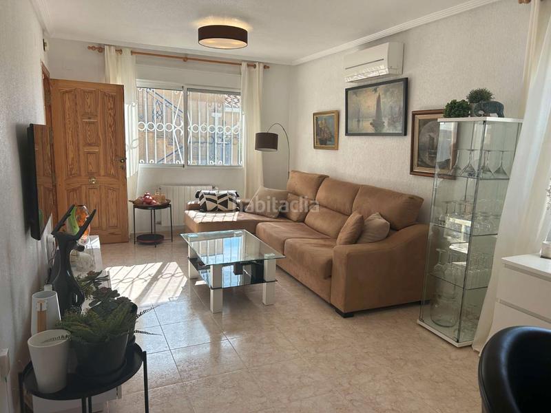 Foto 373ebdec-45ac-4b20-9377-c09e41153129. Chalet mit heizung parking pool in Los Balcones y los Altos Orihuela