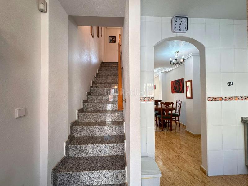 Foto 35b350b6-f29d-47d9-b1c8-e062cacad0fe. Duplex with pool in La Florida Orihuela