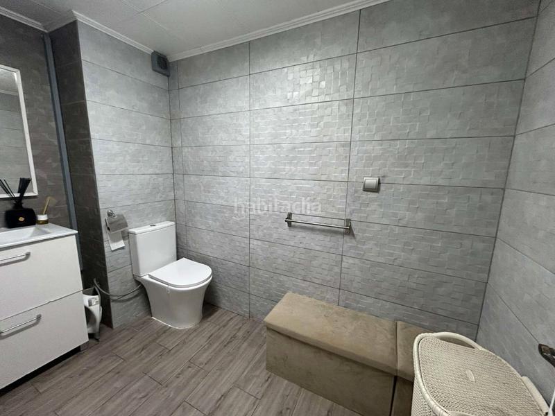 Foto 65095be5-4a6b-4a1b-b26d-4b881b033c2f. Chalet mit pool in La Zenia Orihuela