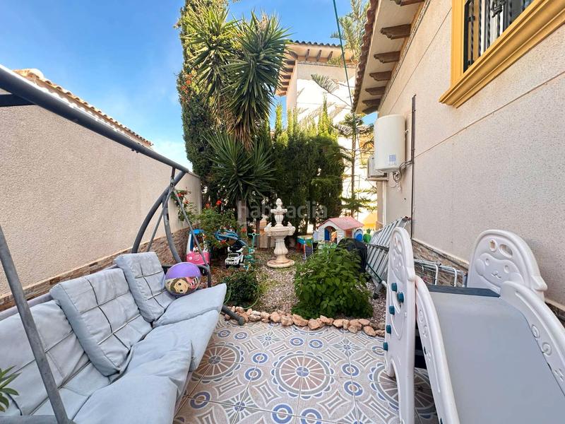 Foto 7d80ce5e-cce6-47eb-9fd0-f43cf568c6ce. Chalet mit pool in La Zenia Orihuela