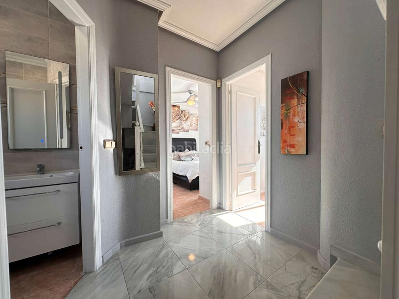 Foto 9fb4f6b9-55b6-4a98-b850-45c443b62e0c. Chalet mit pool in La Zenia Orihuela