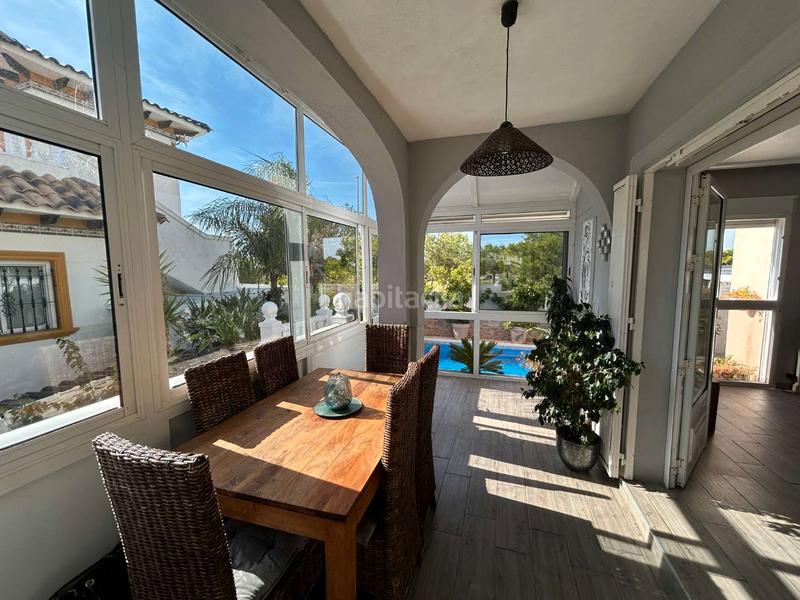 Foto 5b84125c-0380-4fb2-b4a3-07d226930861. Chalet en La Zenia Orihuela