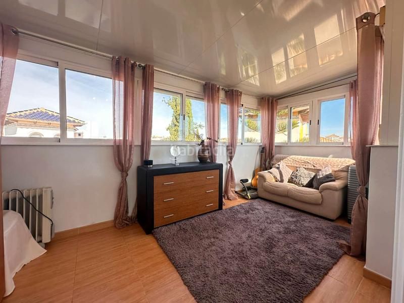 Foto b9f49c3a-008d-487b-9705-f425a5485beb. Chalet en La Zenia Orihuela