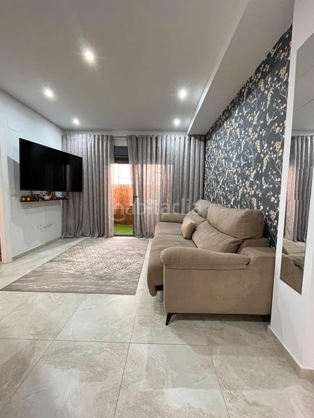 Foto ae643b00-eefc-435f-8509-ee106e238315. Apartament amb calefacció piscina a Avenida Habaneras - Curva de Palangre Torrevieja