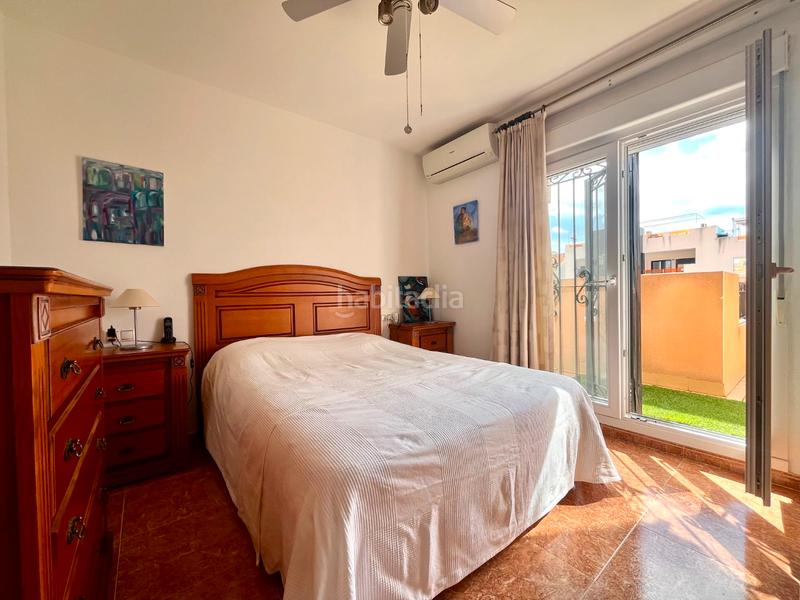 Foto 4ba98908-c49b-47d1-8e34-4db50636fdb8. Duplex with heating pool in La Florida Orihuela