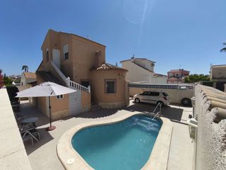 Chalet in Orihuela Ciudad