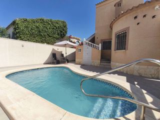 Chalet in Orihuela Ciudad