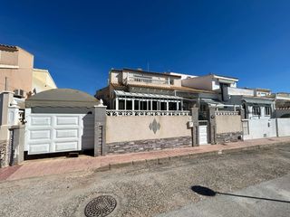 Semi detached house  N/a