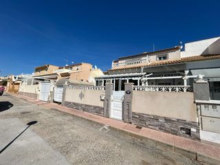 Semi detached house  N/a