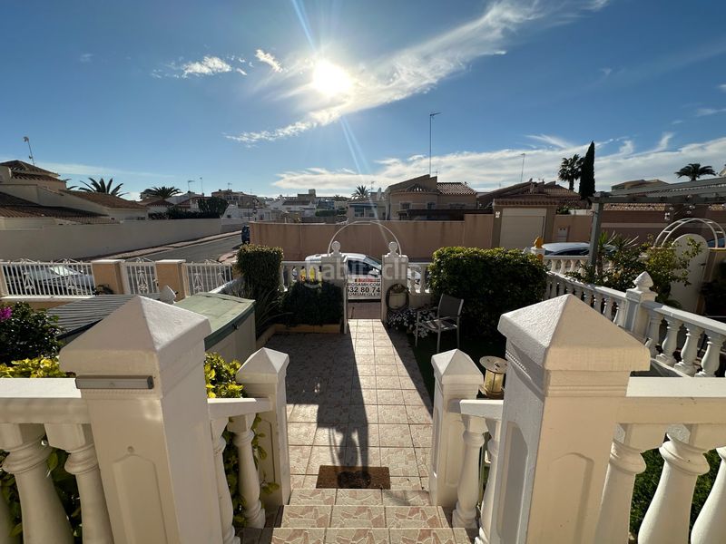 Foto 56447131-69d9-40c5-bf47-6698a3dae10d. Casa amb piscina a La Florida Orihuela