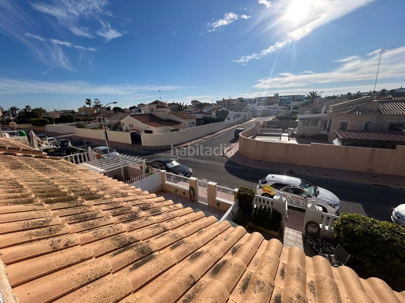 Foto b85600eb-4572-4e00-a7b6-2de00cfbe271. Casa amb piscina a La Florida Orihuela
