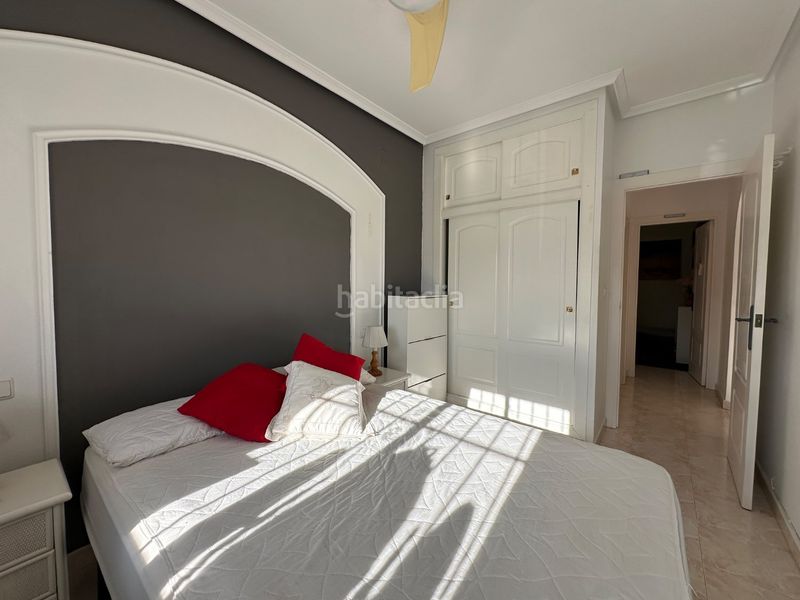 Foto d1231a5f-f372-4ede-ba0d-0e744fd48934. Casa amb piscina a La Florida Orihuela