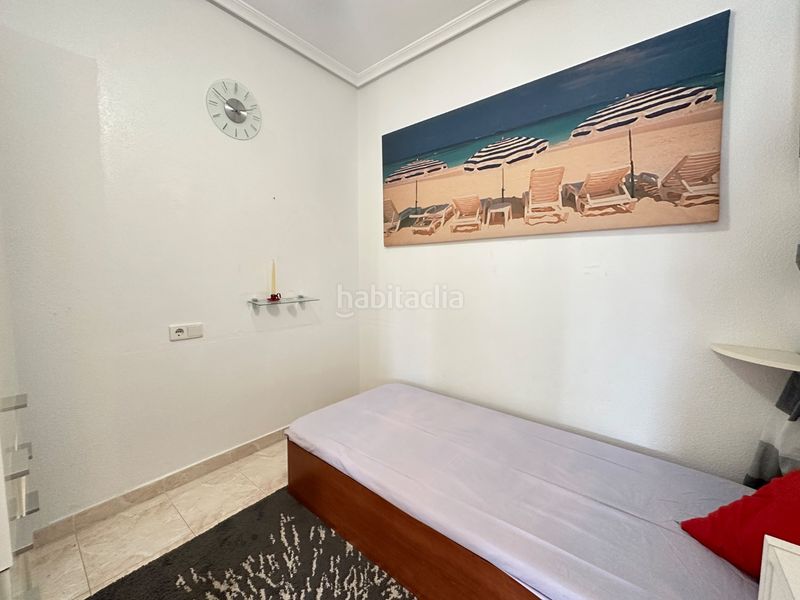 Foto fd8bf9b8-9f65-406b-b3e7-ed3d0709668e. Casa amb piscina a La Florida Orihuela