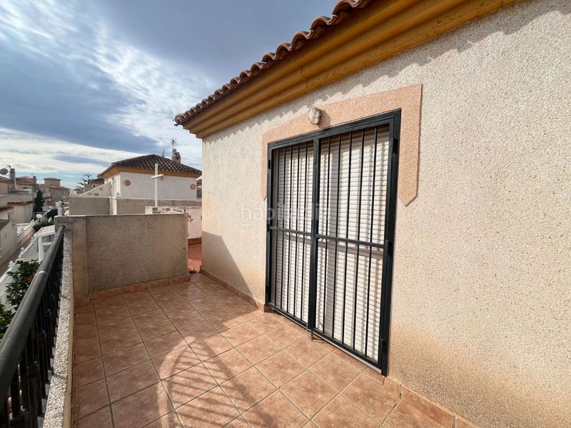 Foto 41906a29-ad1f-469d-ac26-622e40ecc555. Casa amb piscina a Playa Flamenca Orihuela