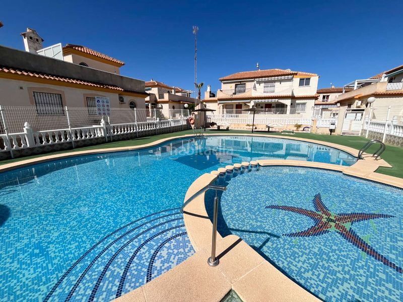 Foto 6faa3a7d-8db8-4d83-a835-078edd1eec2b. Casa amb piscina a Playa Flamenca Orihuela