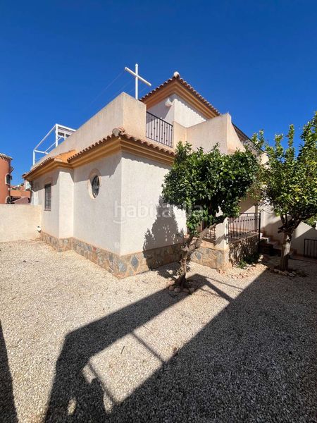 Foto e93d50a4-0050-402b-81ca-19b3b96255e7. Casa amb piscina a Playa Flamenca Orihuela